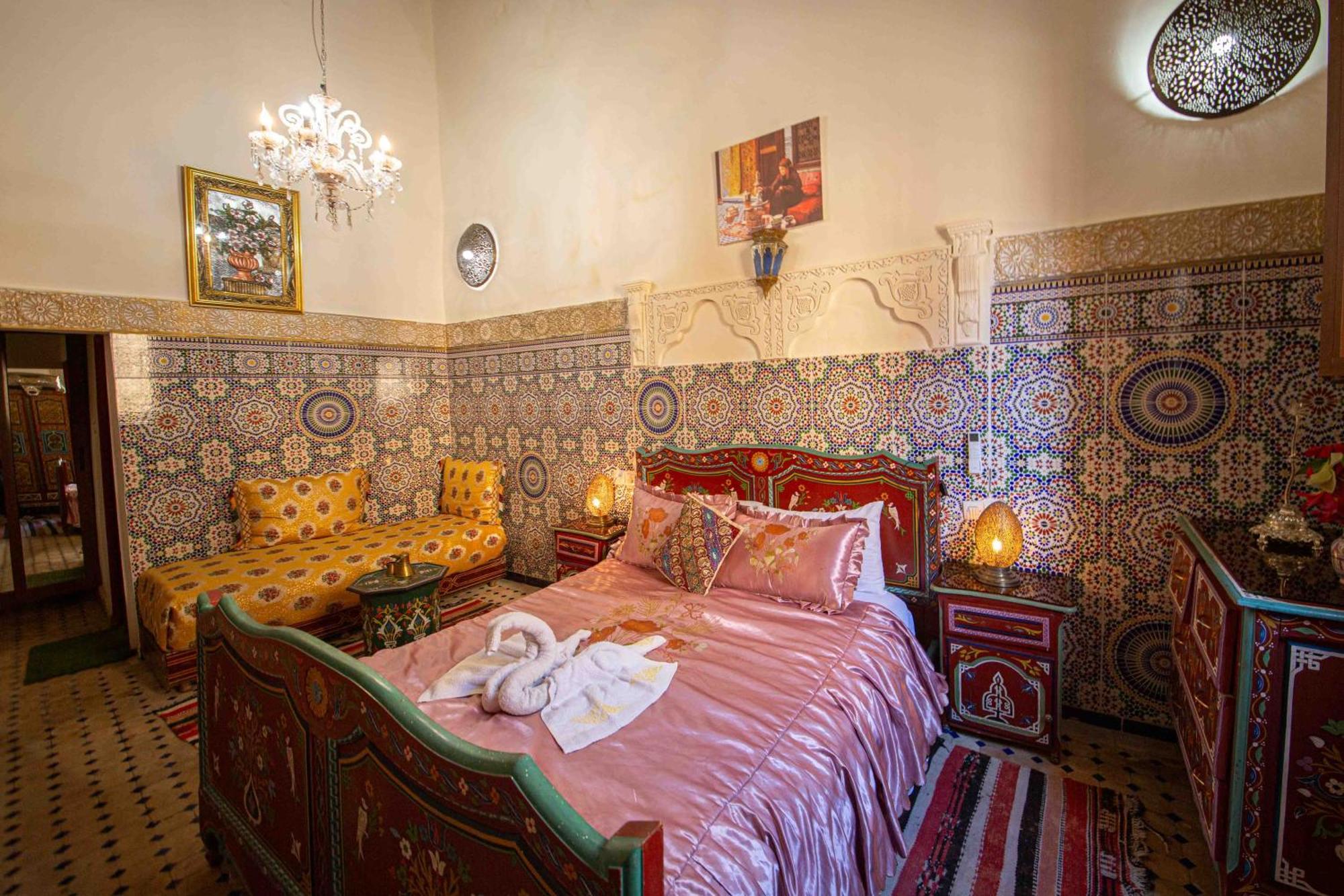 Riad Fes Hayat - Confort Stay Exterior photo
